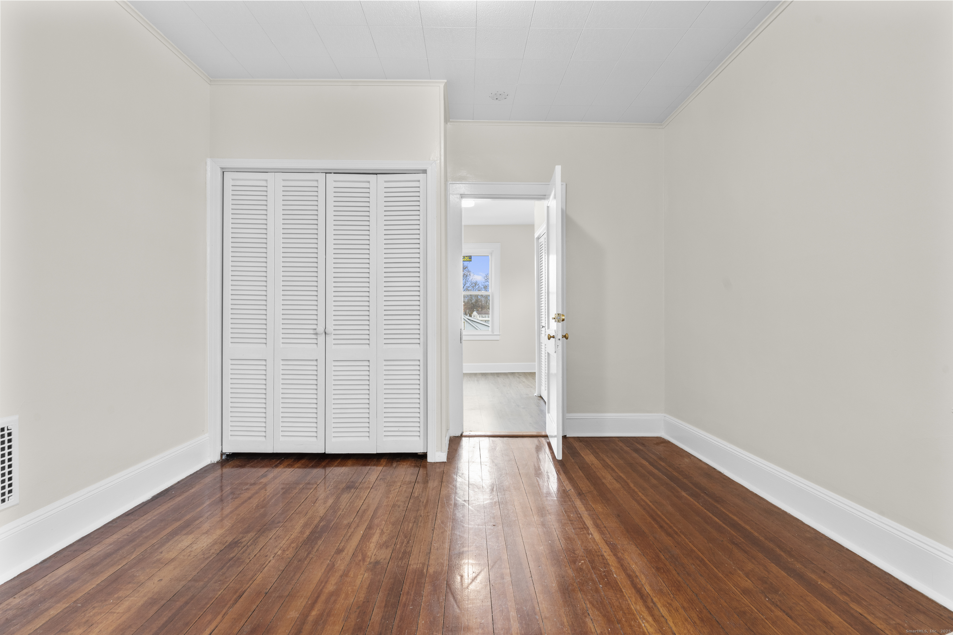 448 Exeter Street, Unit 2 Bridgeport, CT 06606 - Photo 12 of 20