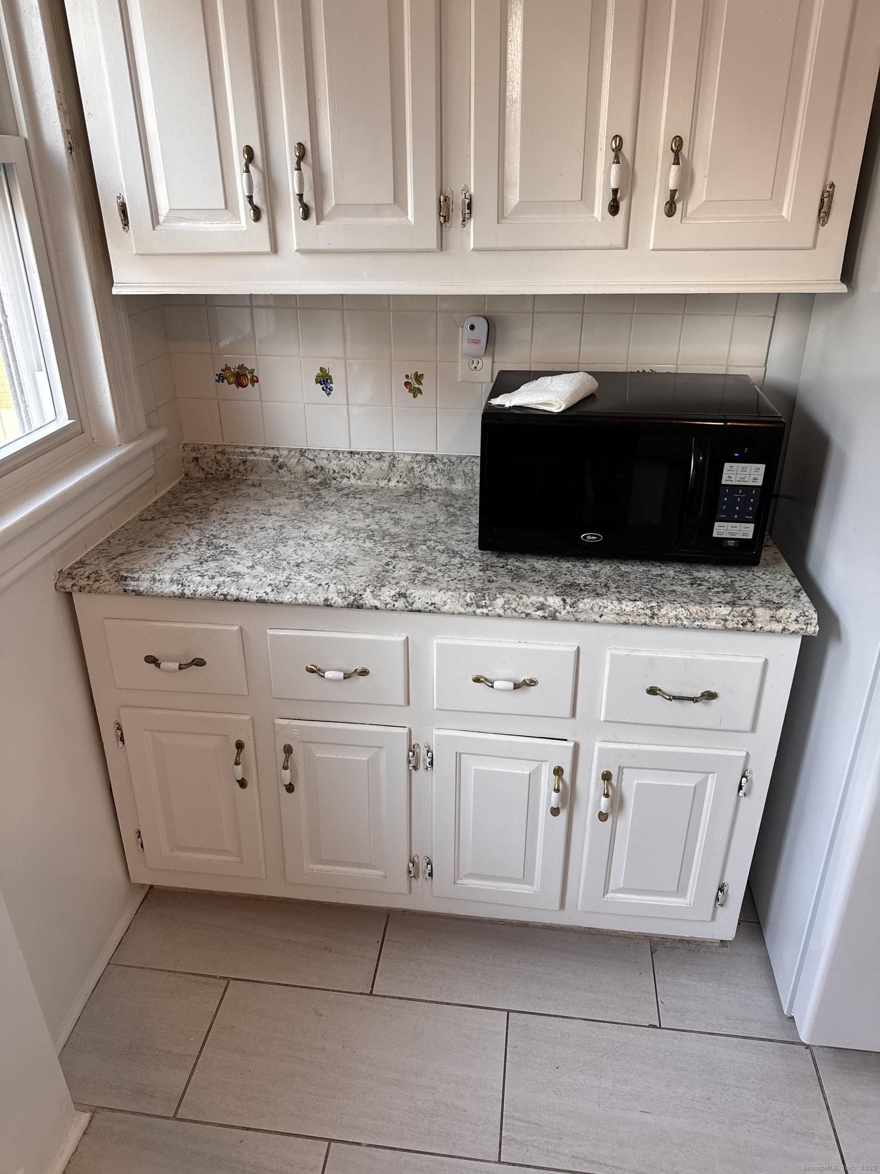 448 Exeter Street, Unit 2 Bridgeport, CT 06606 - Photo 18 of 20