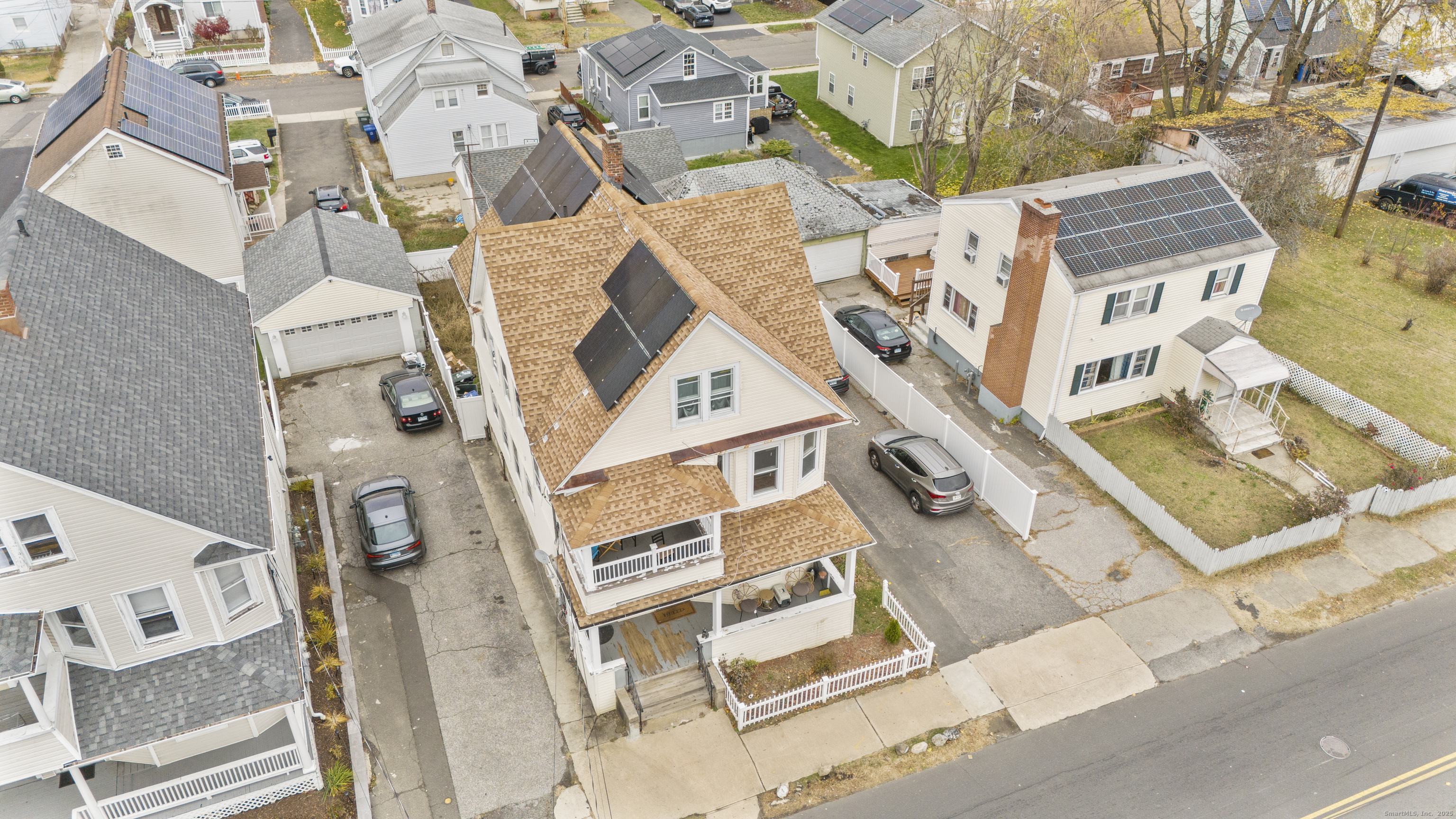 448 Exeter Street, Unit 2 Bridgeport, CT 06606 - Photo 2 of 20