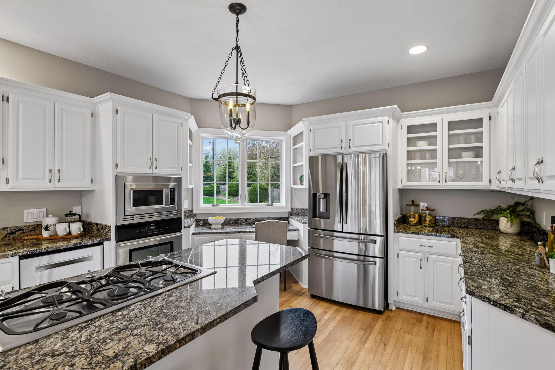 2301 Platwood Road Minnetonka, MN 55305 - Photo 17 of 58