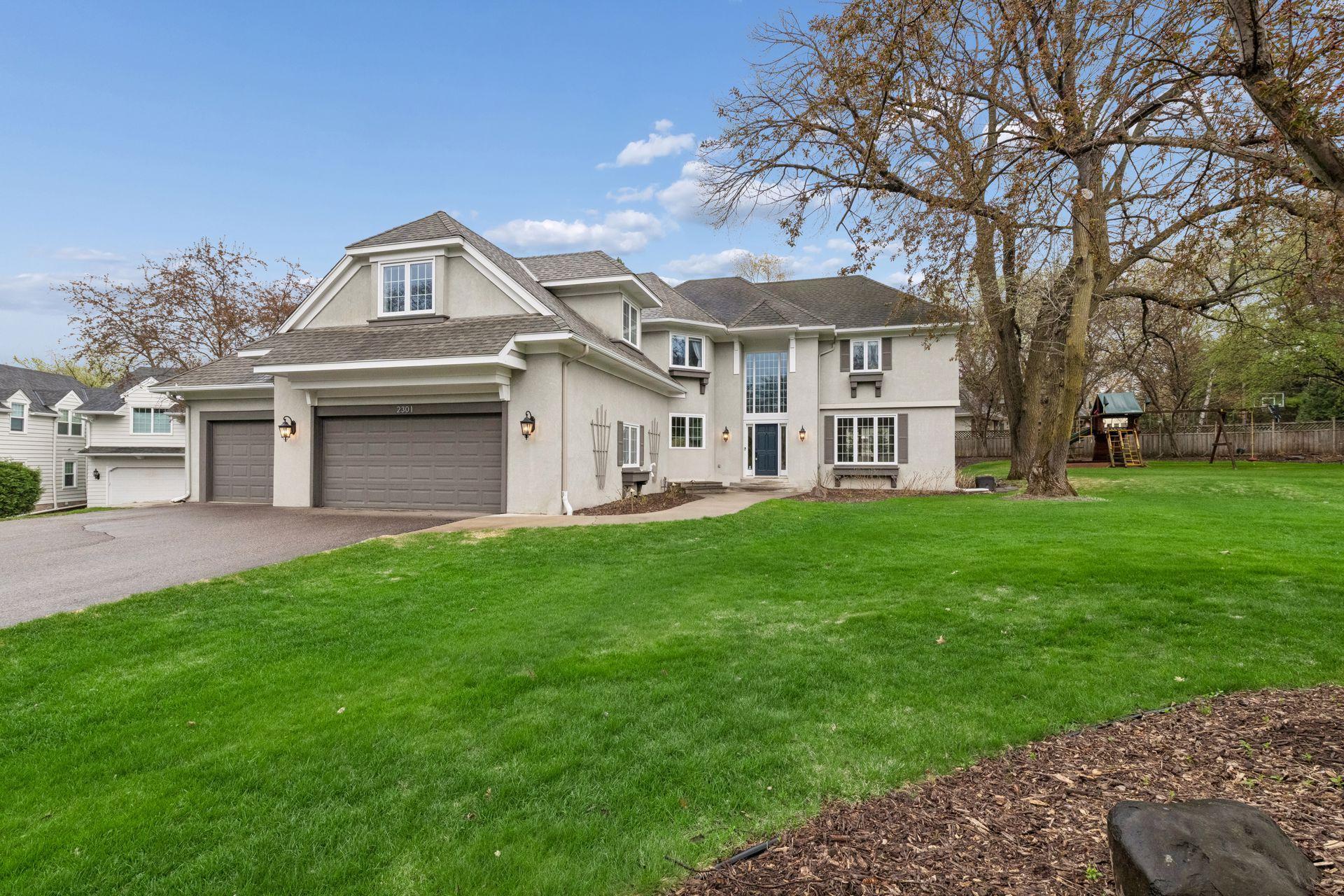 2301 Platwood Road Minnetonka, MN 55305 - Photo 2 of 58