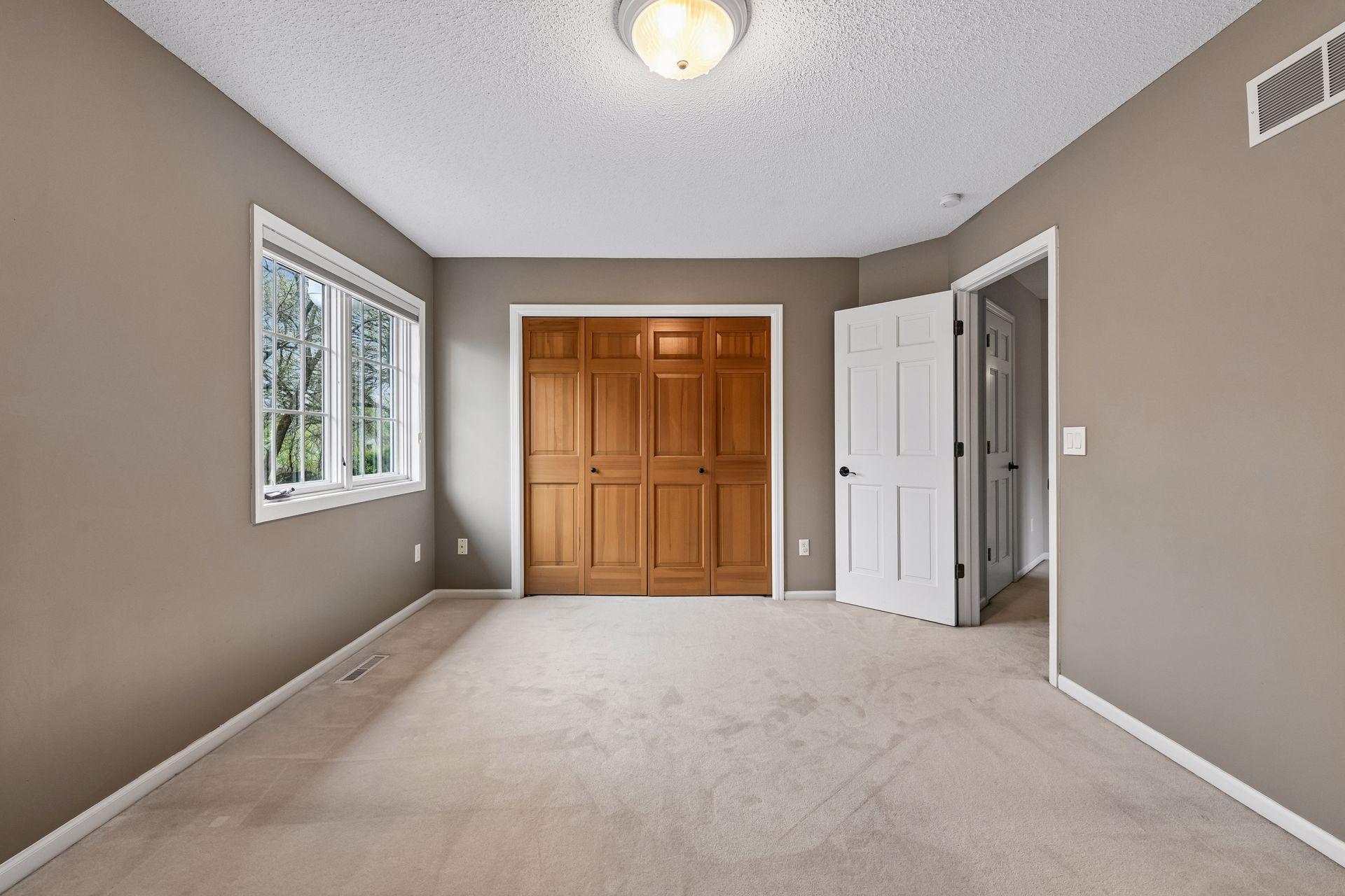 2301 Platwood Road Minnetonka, MN 55305 - Photo 36 of 58