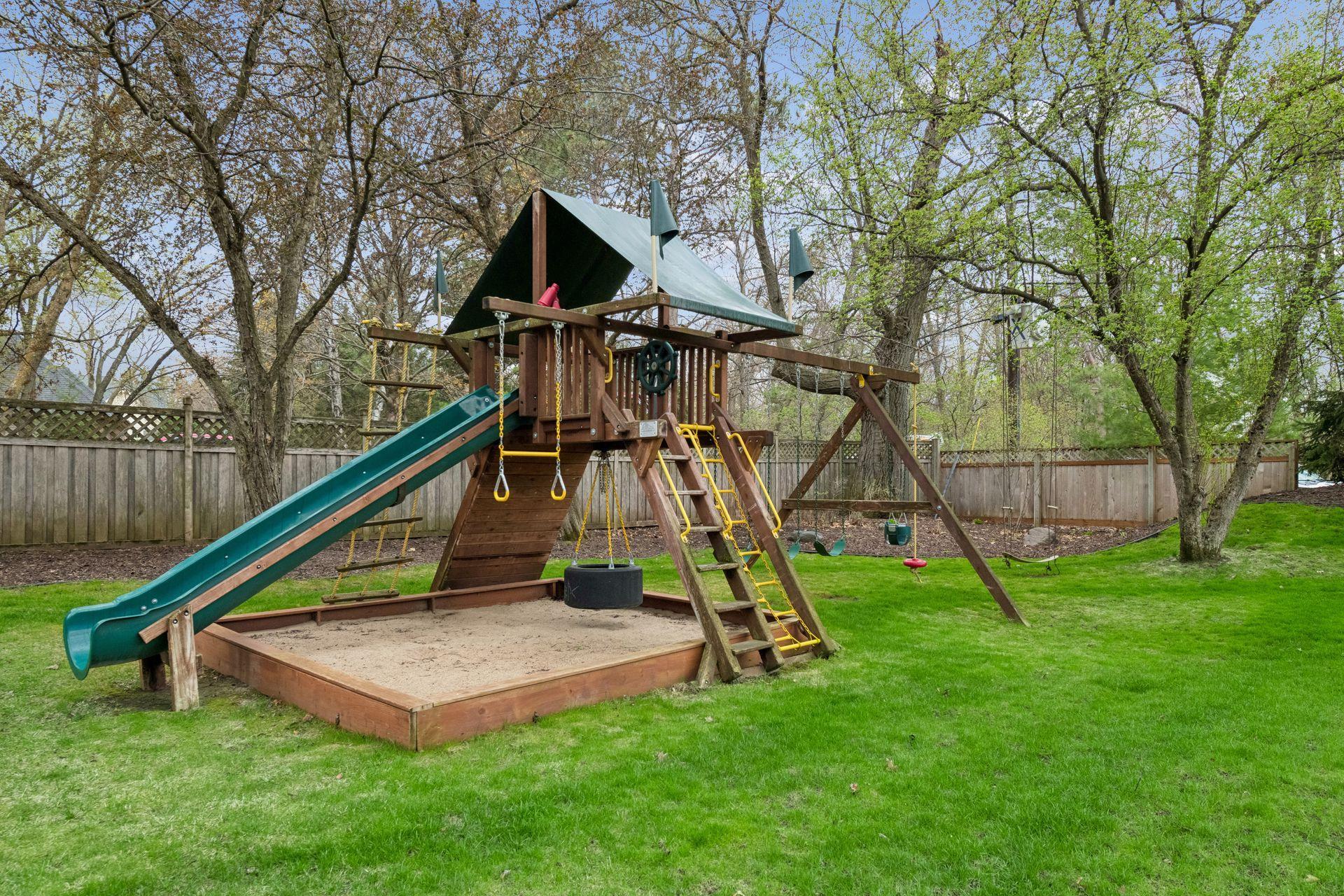 2301 Platwood Road Minnetonka, MN 55305 - Photo 55 of 58