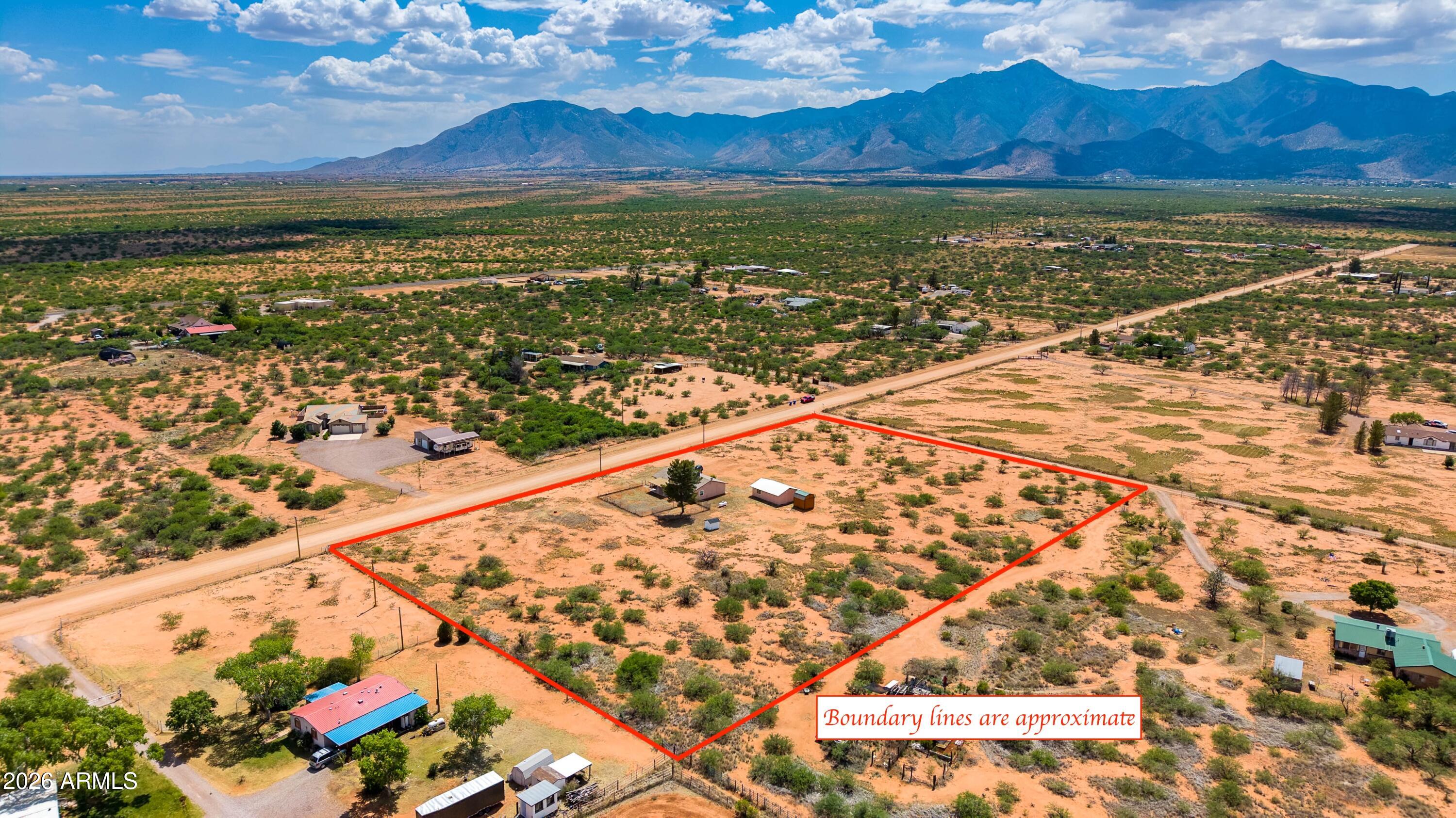 8169 East Larson Road Hereford, AZ 85615 - Photo 3 of 19