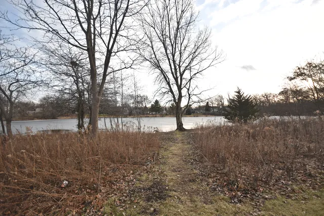 $1,850 | 1625 College Green Drive, Elgin, IL 60123