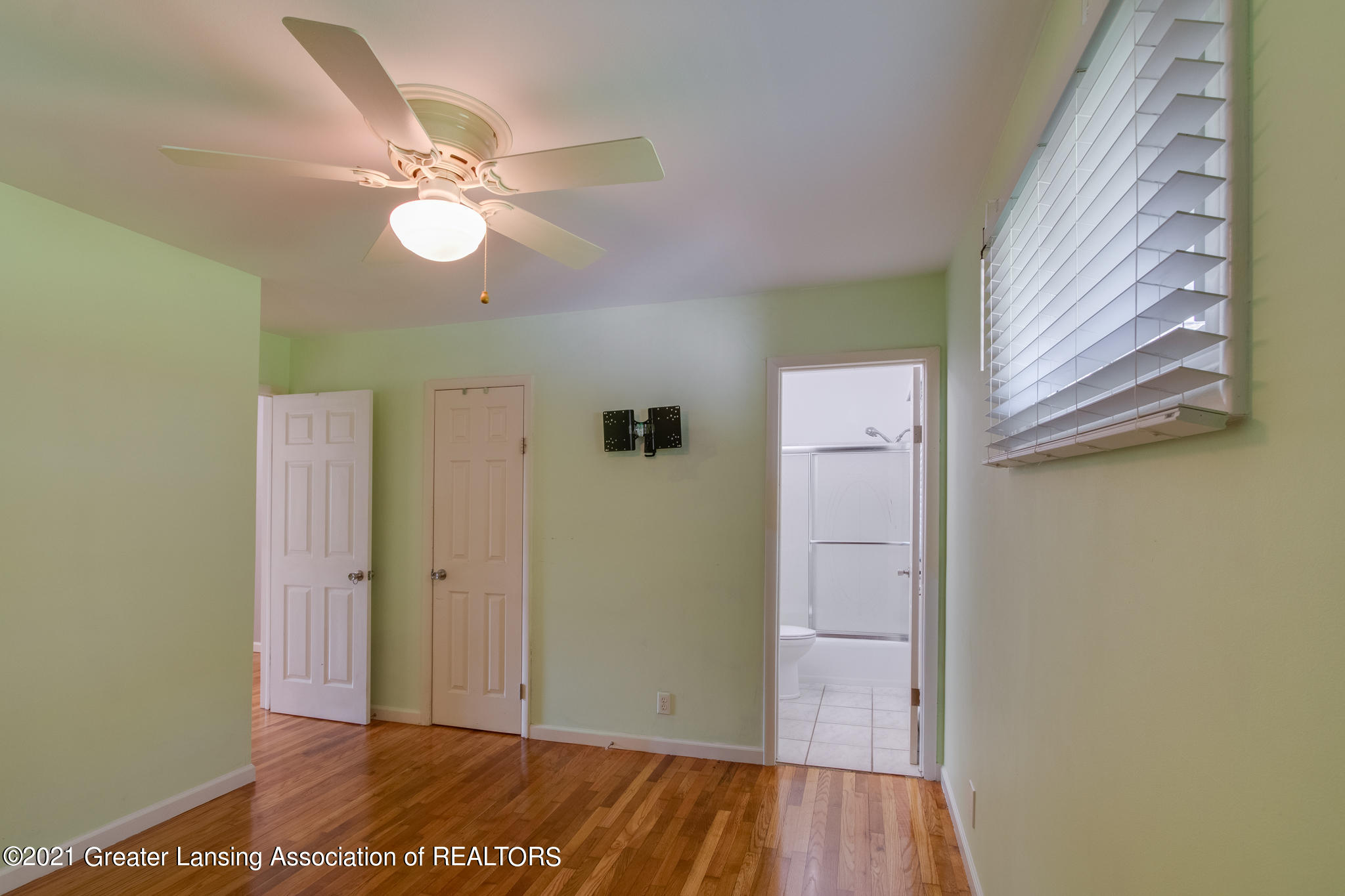 919 Wolverine Road Mason, MI 48854 - Photo 28 of 43 919_Wolverine_JEFF-17