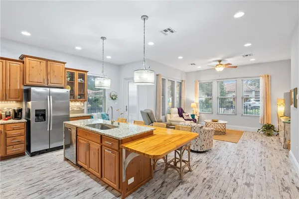 $624,500 | 1502 Royal Oaks Trail, Unit 1502, Rockport, TX 78382