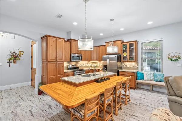 $624,500 | 1502 Royal Oaks Trail, Unit 1502, Rockport, TX 78382