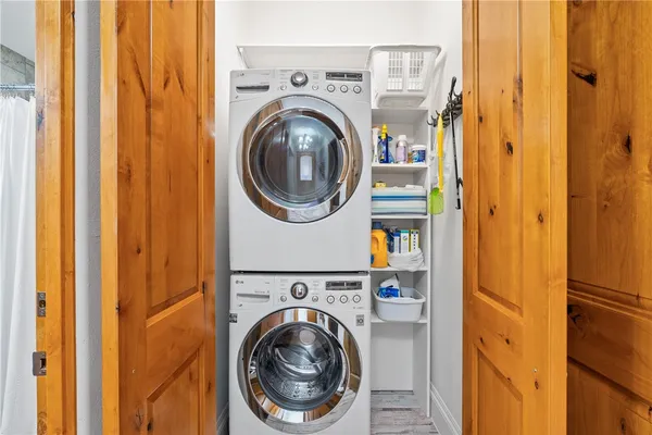 $624,500 | 1502 Royal Oaks Trail, Unit 1502, Rockport, TX 78382