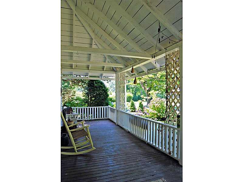 6 Sunset Road Bristol, RI 02809 - Photo 3 of 22 Porch.