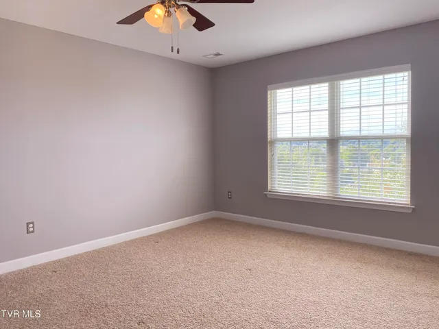 $2,500 | 122 Azalea Ridge, Johnson City, TN 37601