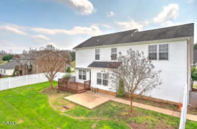 $2,500 | 122 Azalea Ridge, Johnson City, TN 37601