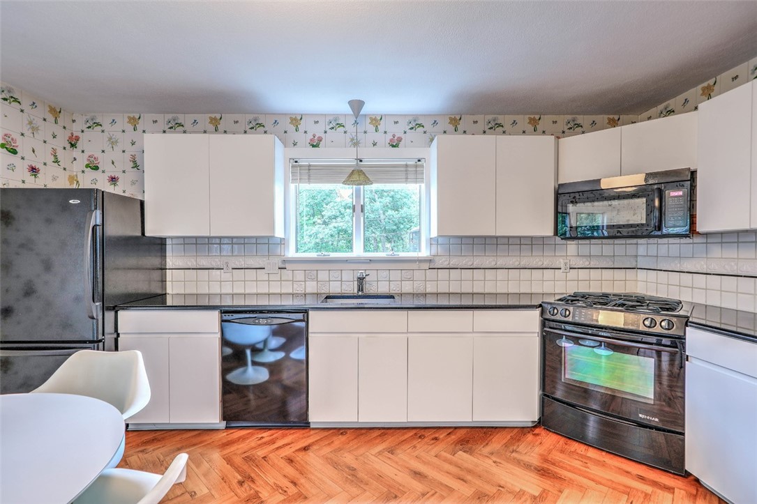 60 Rockridge Road Lincoln, RI 02865 - Photo 18 of 50 Gallery Image 18
