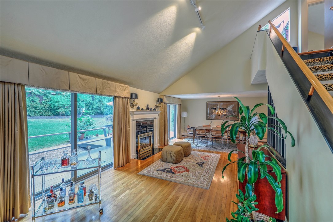 60 Rockridge Road Lincoln, RI 02865 - Photo 8 of 50 Gallery Image 8