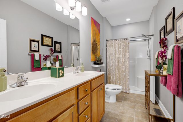 $510,000 | 103 Garden Side Way, Apex, NC 27502