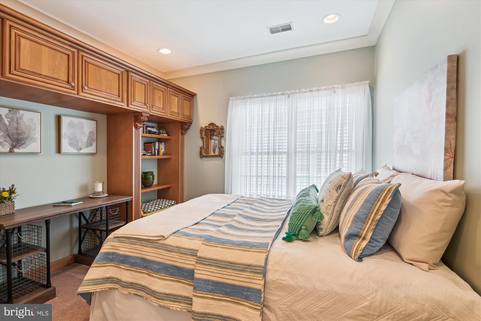 709 Pilot House Drive Annapolis, MD 21401 - Photo 14 of 34 Bedroom