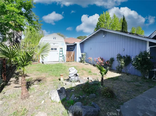 $325,000 | 13325 Everglade Boulevard, Clearlake Oaks, CA 95423