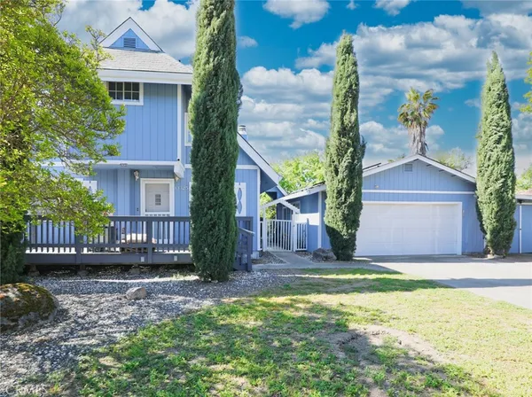 $325,000 | 13325 Everglade Boulevard, Clearlake Oaks, CA 95423