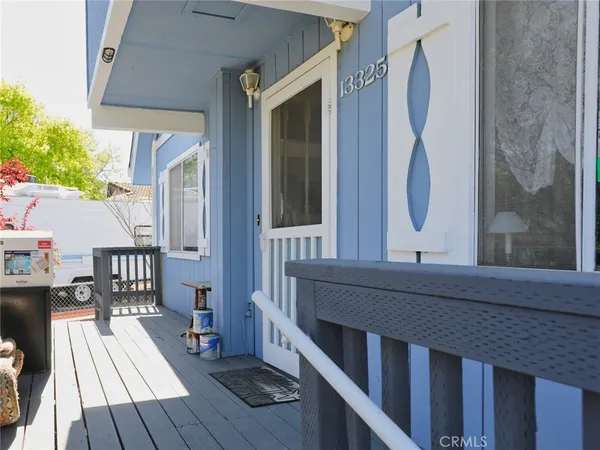 $325,000 | 13325 Everglade Boulevard, Clearlake Oaks, CA 95423