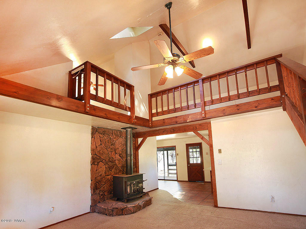 9298 Grizzly Bear Road Pinetop, AZ 85935 - Photo 13 of 39