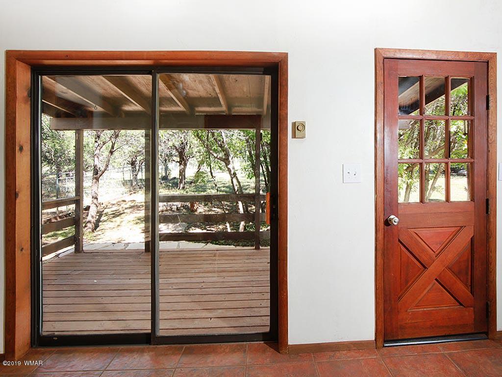 9298 Grizzly Bear Road Pinetop, AZ 85935 - Photo 21 of 39