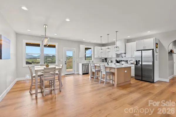 $699,000 | 5 Agape Acrs Drive, Leicester, NC 28748