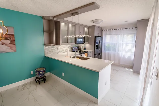 $2,900 | 8129 Sedgewick Court, Unit 29A, Lake Clarke Shores, FL 33406