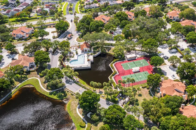 $2,900 | 8129 Sedgewick Court, Unit 29A, Lake Clarke Shores, FL 33406