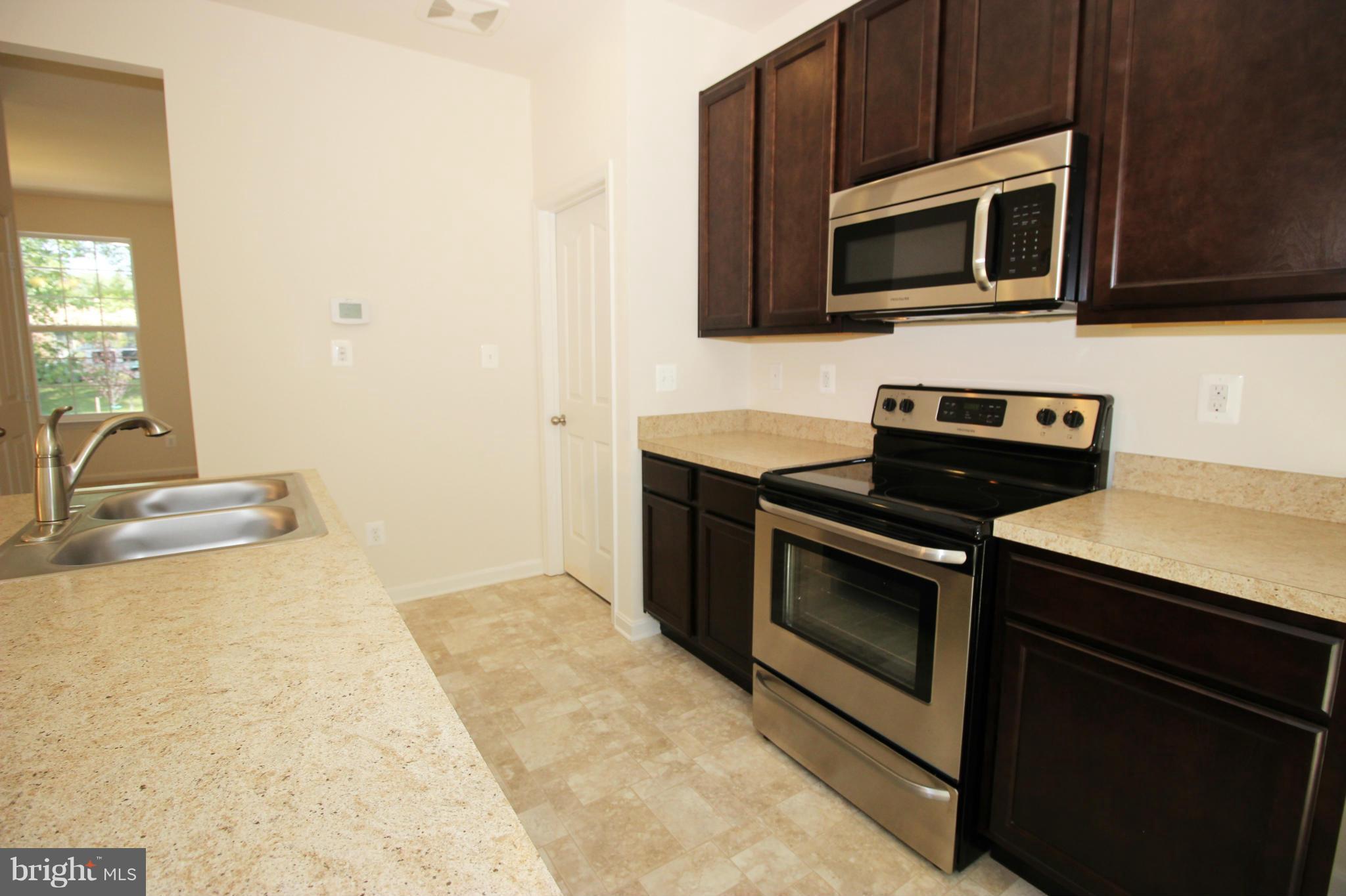2305 Shannon Road Edgewood, MD 21040 - Photo 7 of 25 Kitchen