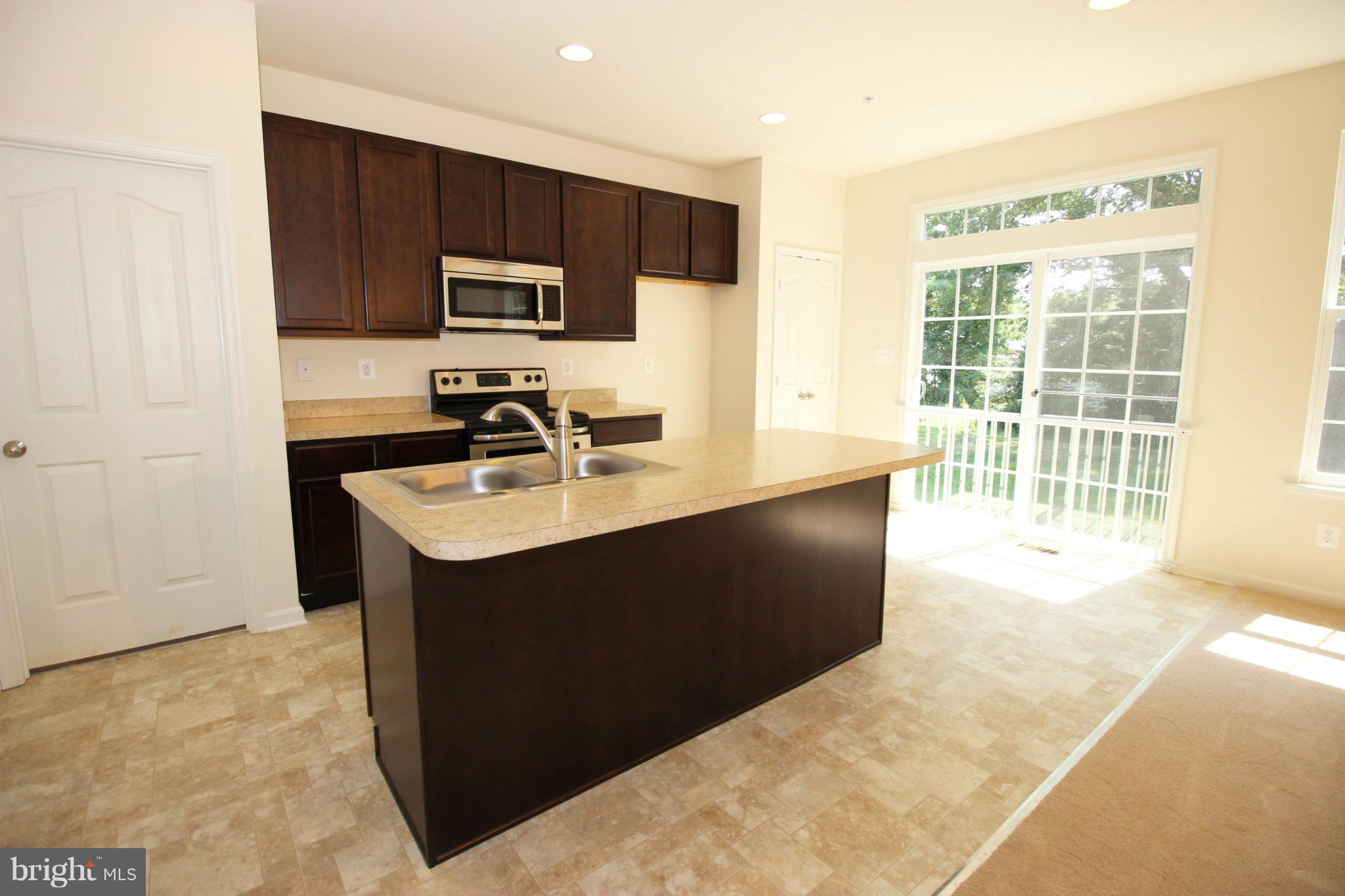 2305 Shannon Road Edgewood, MD 21040 - Photo 8 of 25 Kitchen
