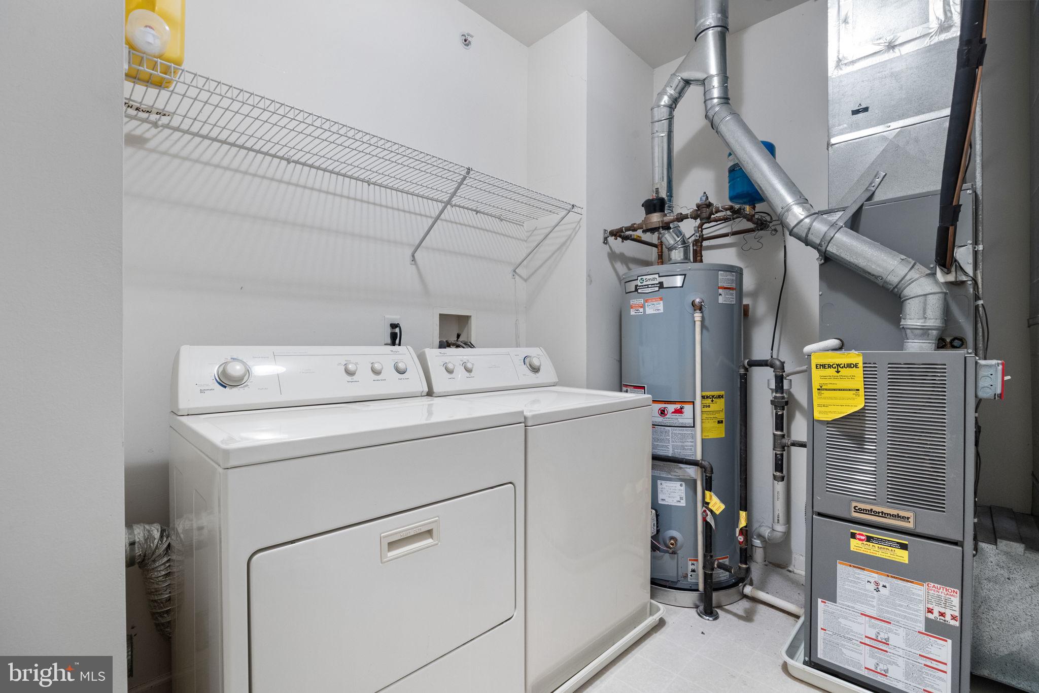 97 Kyle Way Ewing, NJ 08628 - Photo 22 of 33 a utility room with dryer and washer