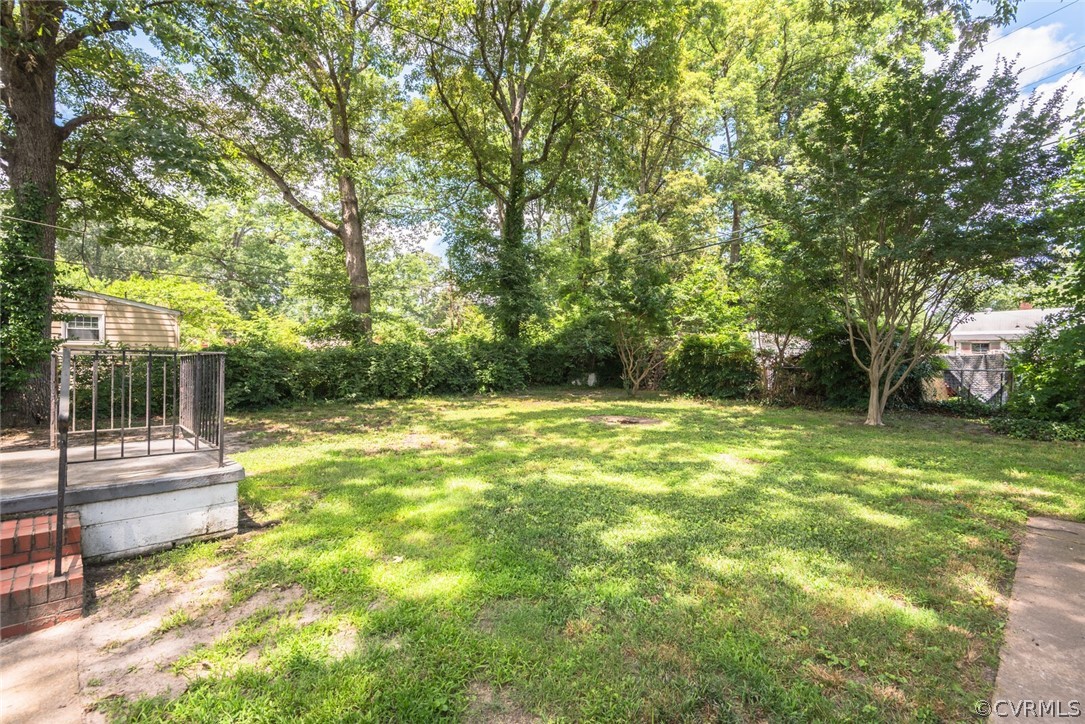 2902 Maplewood Road Henrico, VA 23228 - Photo 9 of 36 Gallery Image 9