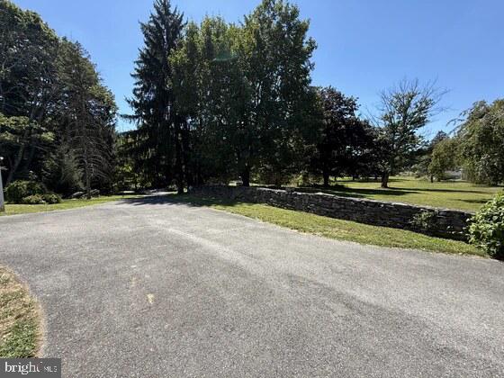 871 Alexander Spring Road Carlisle, PA 17015 - Photo 18 of 28 Gallery Image 18