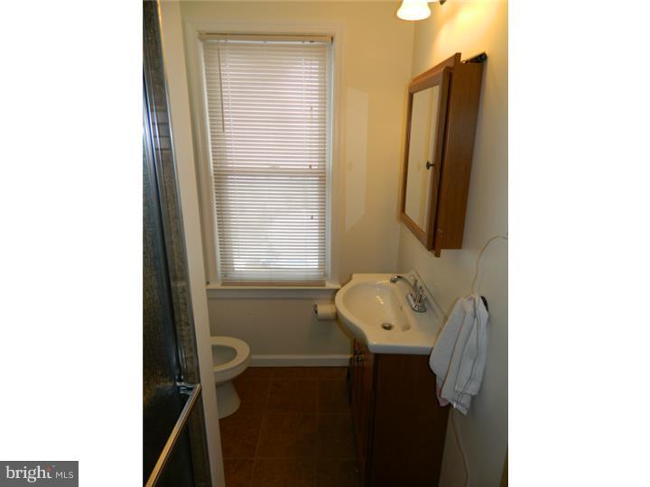 311 Filmore Street Riverside, NJ 08075 - Photo 14 of 15 Bathroom