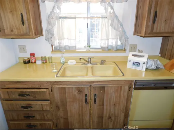 $149,900 | 1251 East Lugonia Avenue, Unit 109, Redlands, CA 92374