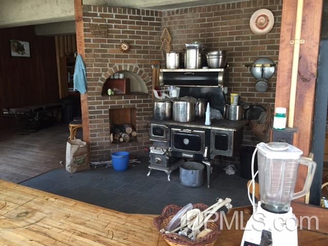 191 B Road Marquette, MI 49855 - Photo 10 of 16