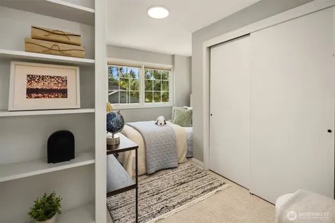 $1,790,000 | 621 128th Avenue Southeast, Bellevue, WA 98005