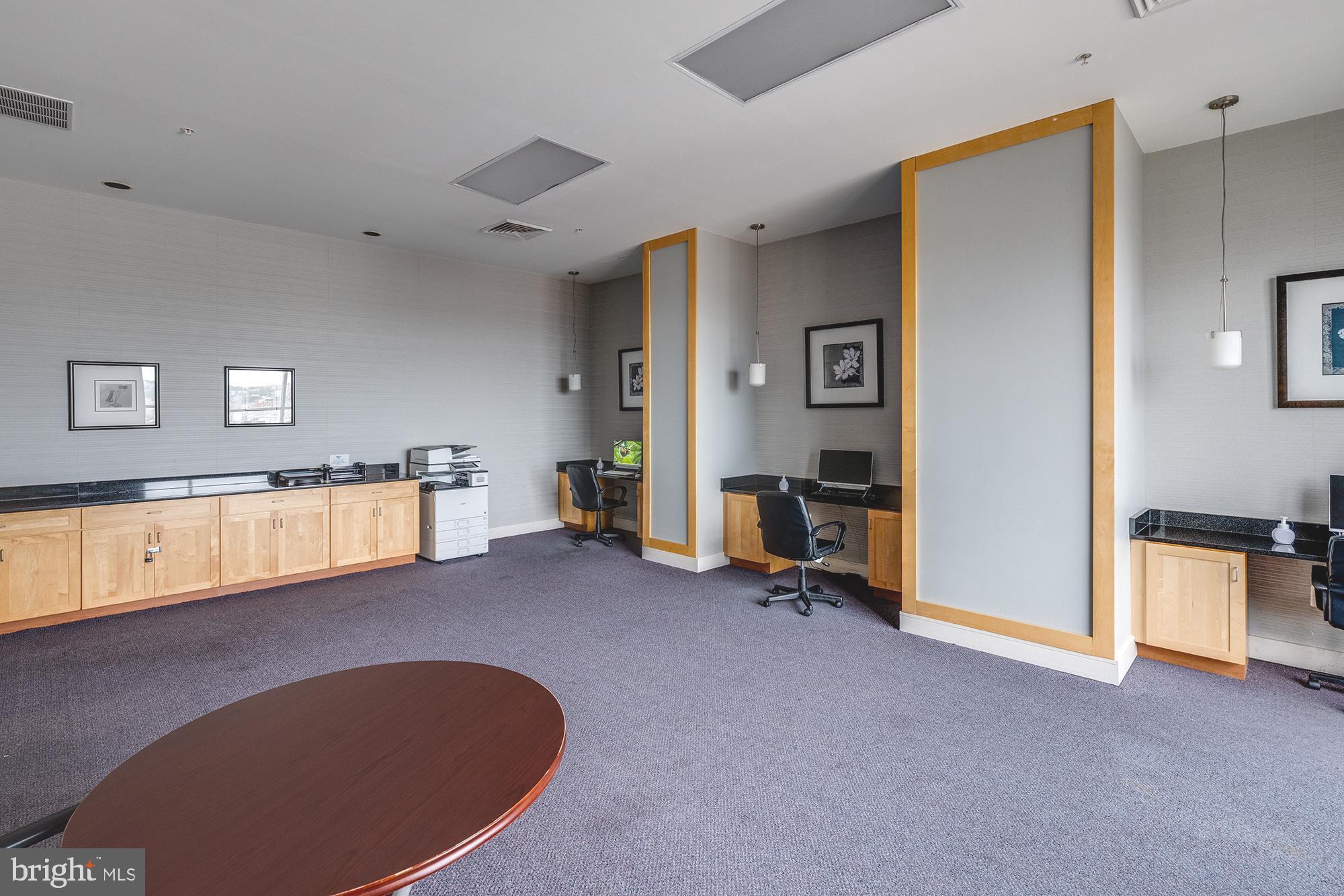 414 Water Street, Unit 2315 Baltimore, MD 21202 - Photo 25 of 31 Business center