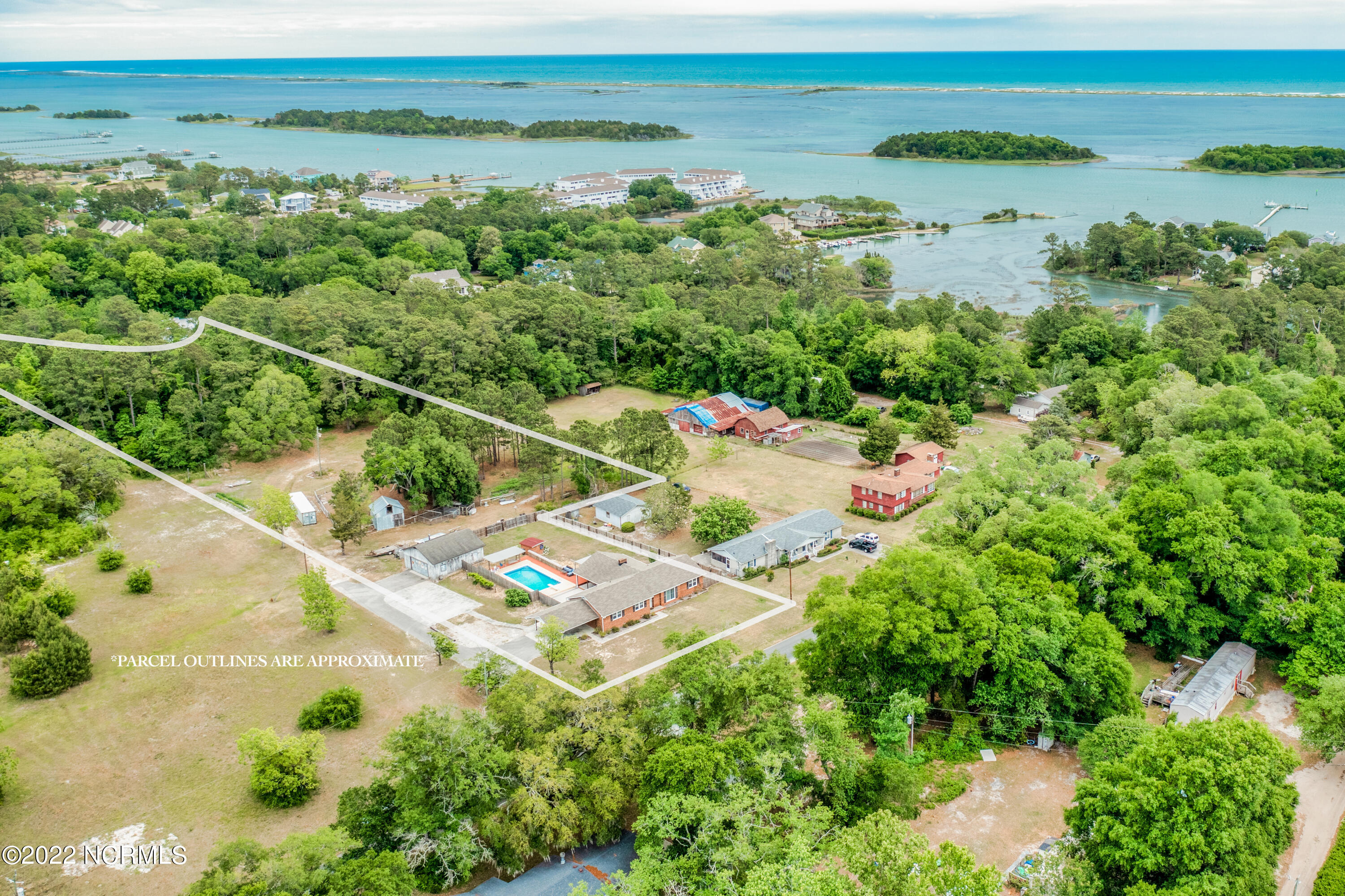 5301 Peden Point Road Wilmington, NC 28409 - Photo 1 of 40 1001