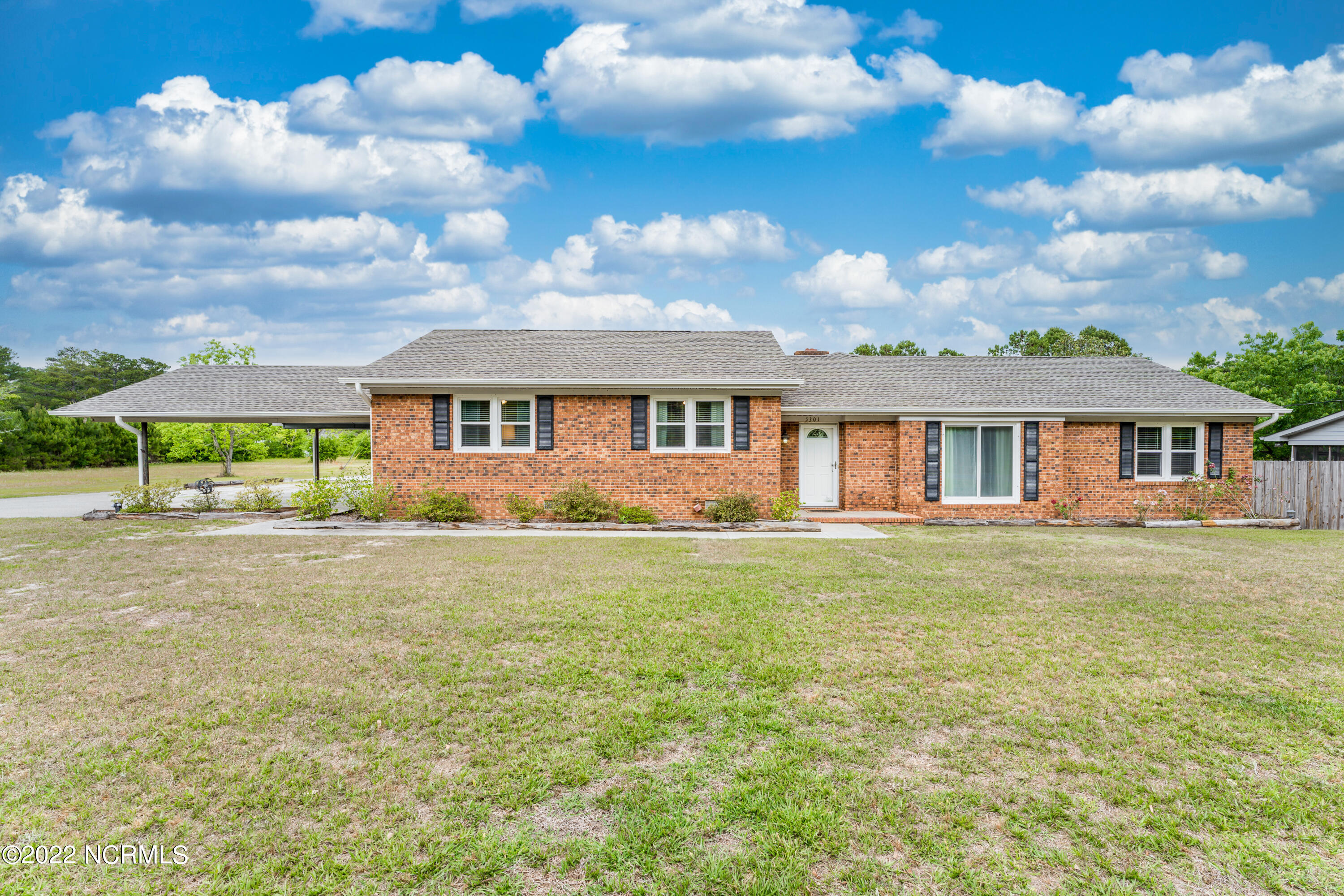 5301 Peden Point Road Wilmington, NC 28409 - Photo 2 of 40 5301 Peden Point