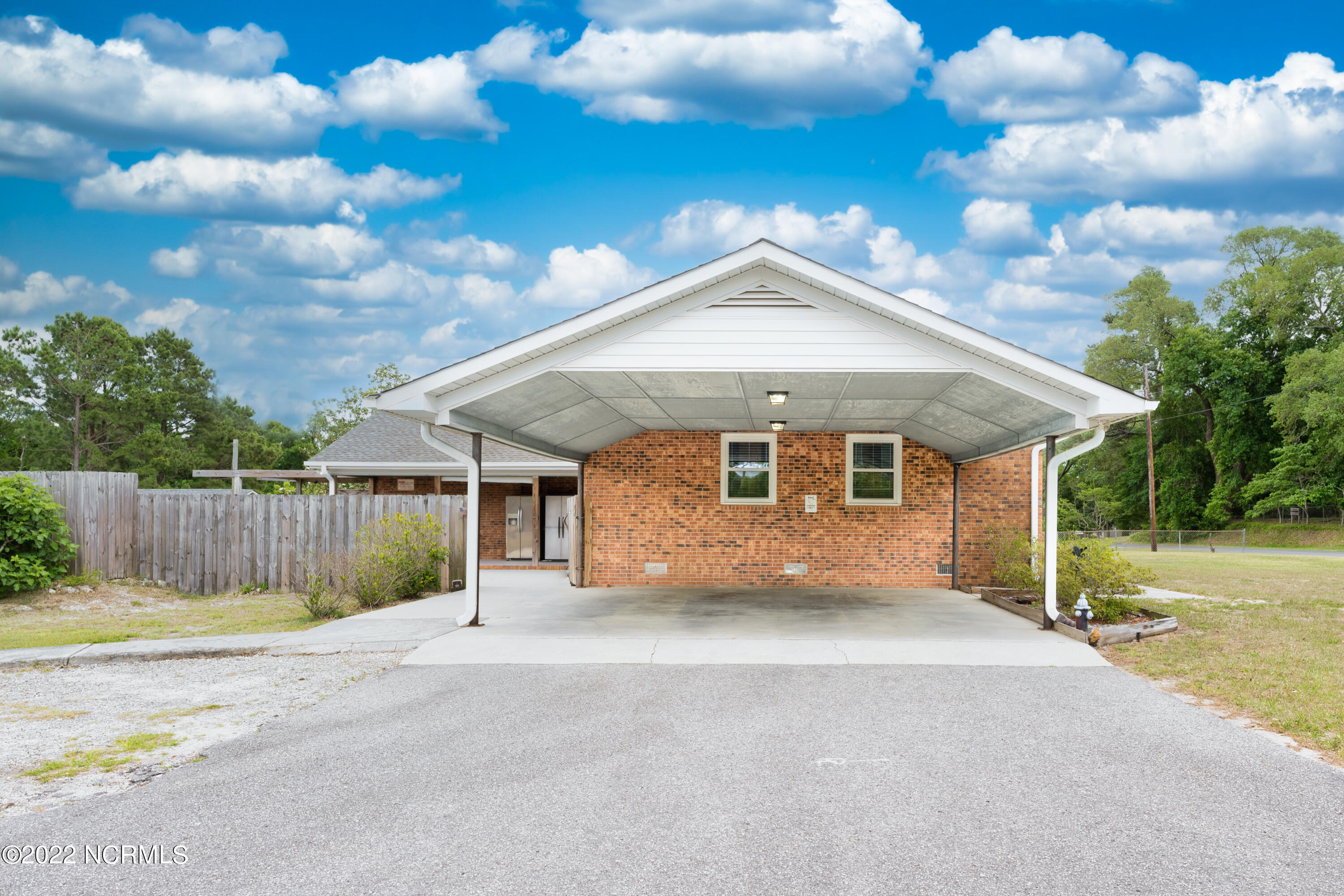 5301 Peden Point Road Wilmington, NC 28409 - Photo 25 of 40 Carport