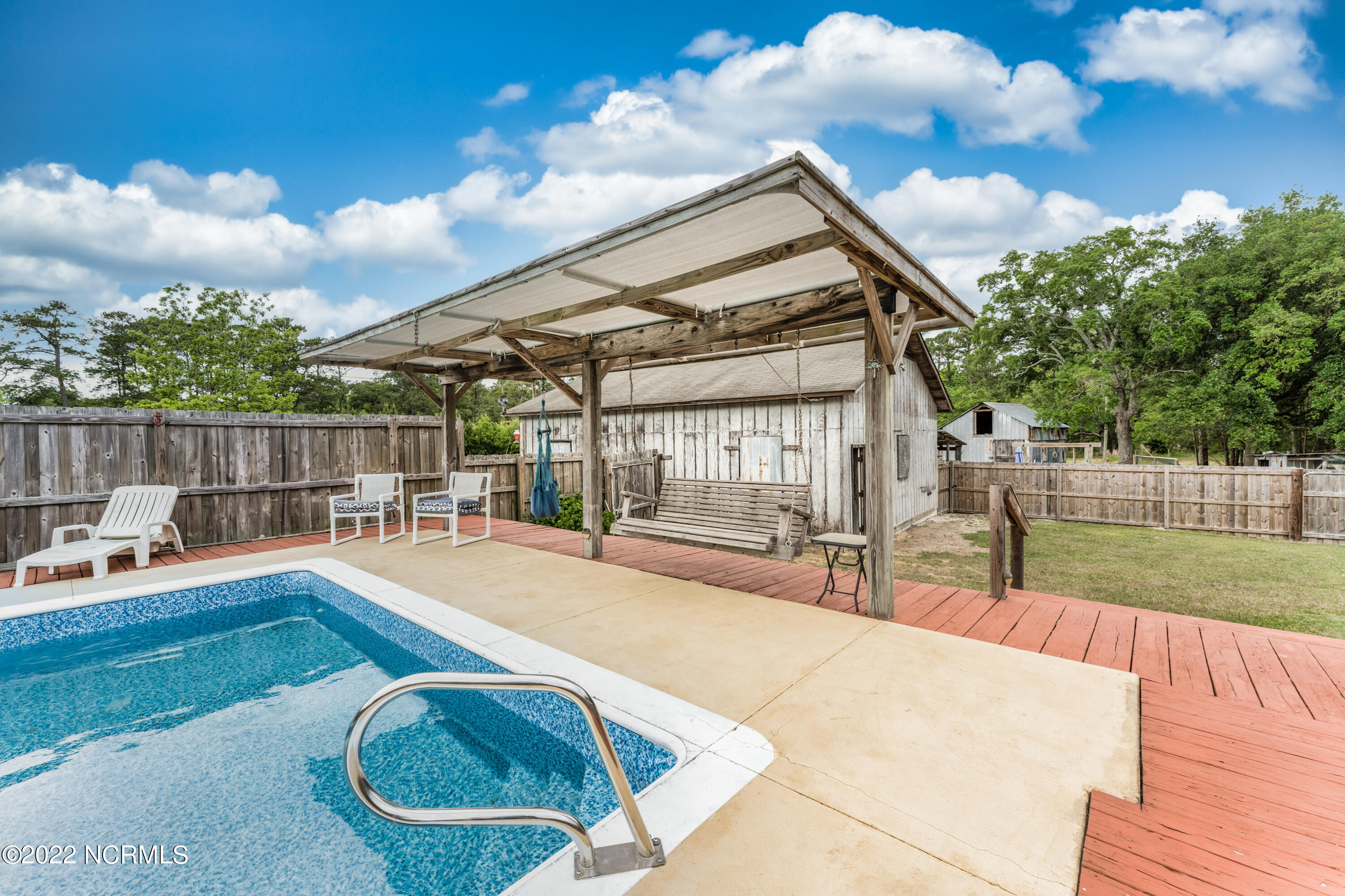 5301 Peden Point Road Wilmington, NC 28409 - Photo 37 of 40 your private Lanai