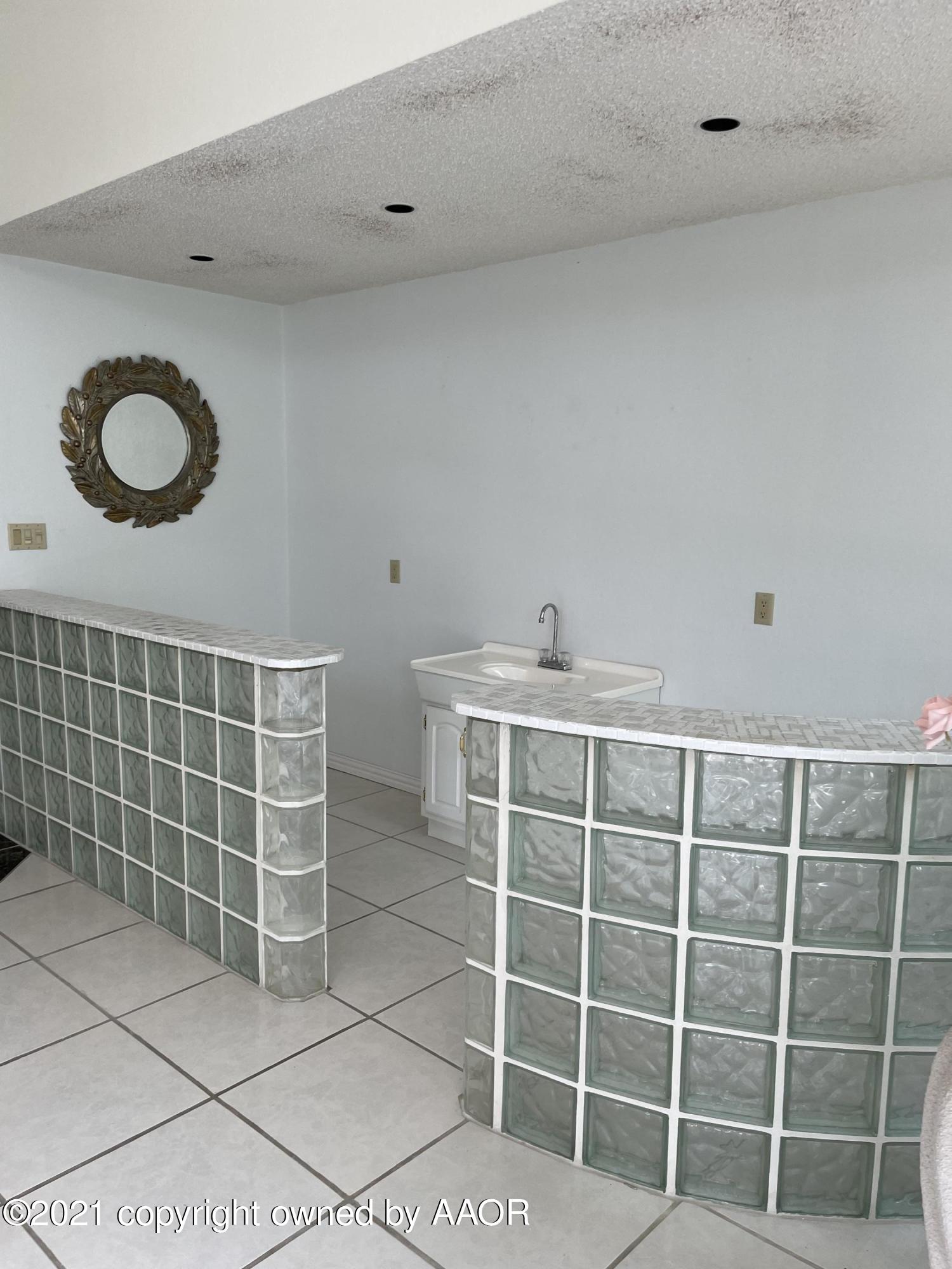 3 Sandstone Drive Borger, TX 79007 - Photo 33 of 74 92A66207-4F90-4EB6-914F-97C8FF9CC43A