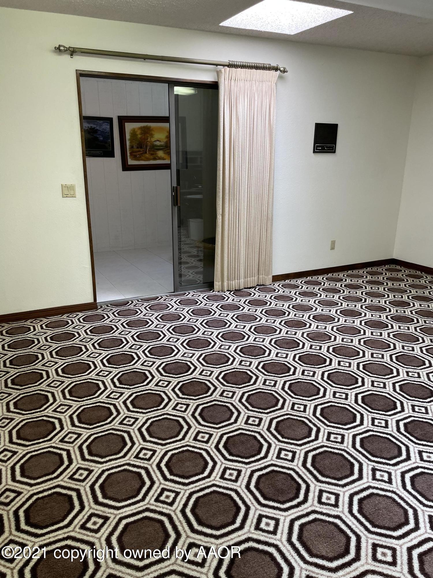 3 Sandstone Drive Borger, TX 79007 - Photo 42 of 74 6FF8DFA9-04E9-4CC9-9BF1-C91182F31E78