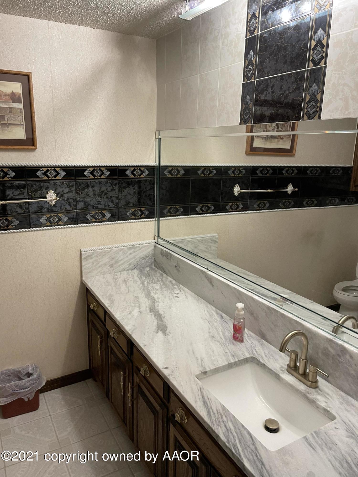 3 Sandstone Drive Borger, TX 79007 - Photo 45 of 74 DCF2A28C-ECE0-4AE1-8DC5-89F87B0AECF8