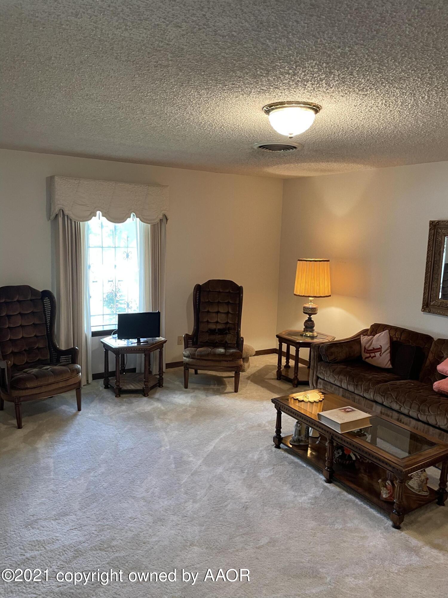 3 Sandstone Drive Borger, TX 79007 - Photo 10 of 74 B2075527-DF0D-411A-9B12-C055A0949021