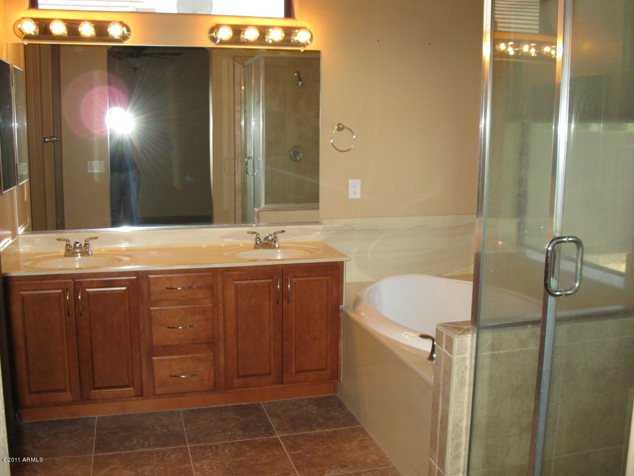 976 South Del Rio Court Apache Junction, AZ 85119 - Photo 11 of 27 Master Bath