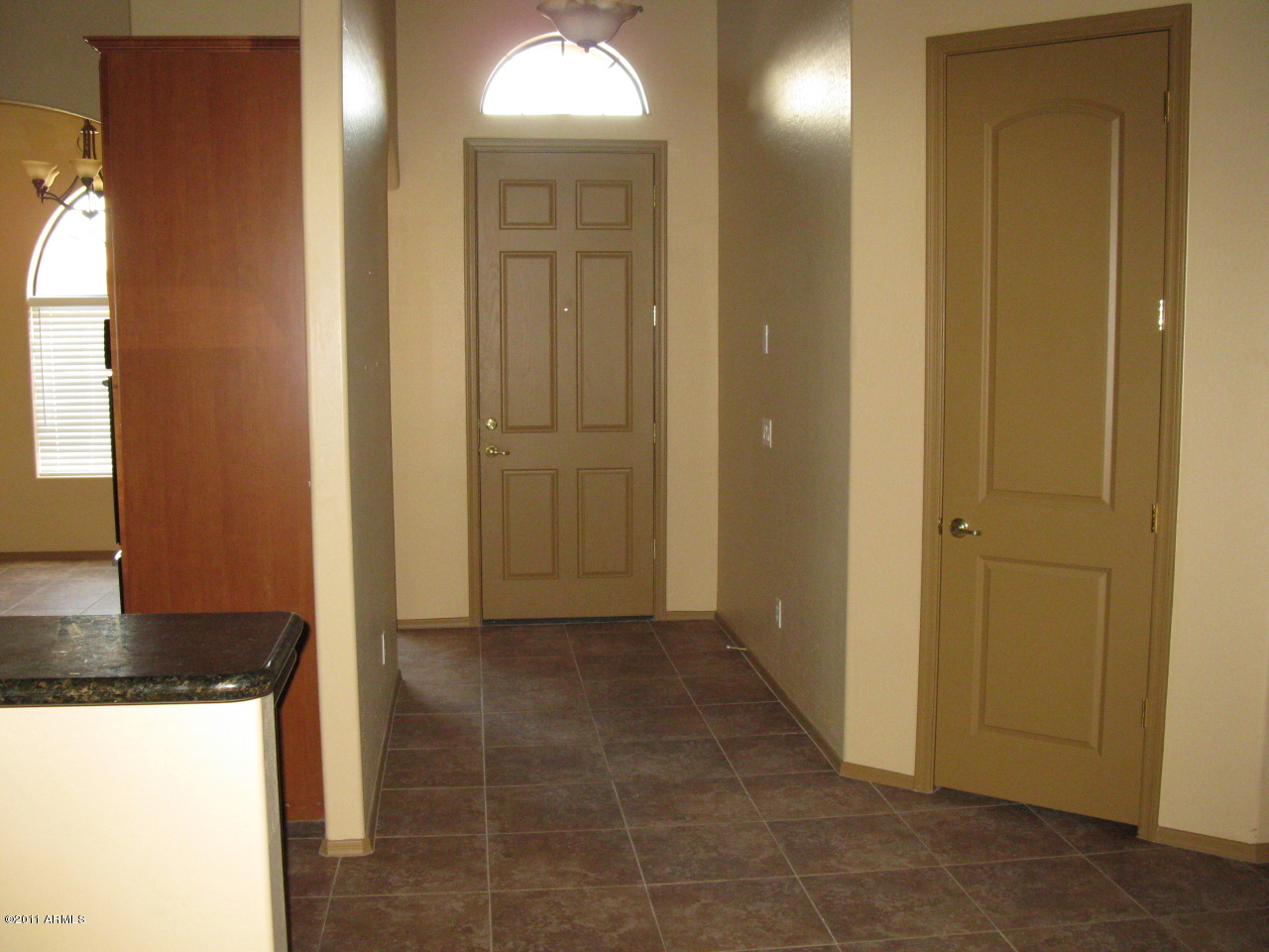 976 South Del Rio Court Apache Junction, AZ 85119 - Photo 3 of 27 Entry