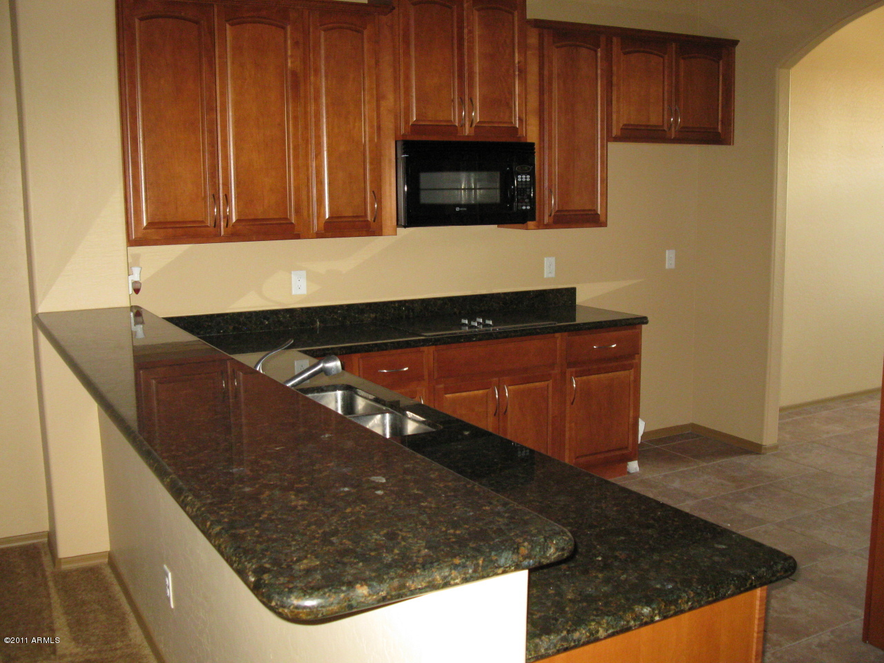 976 South Del Rio Court Apache Junction, AZ 85119 - Photo 6 of 27 Kitchen