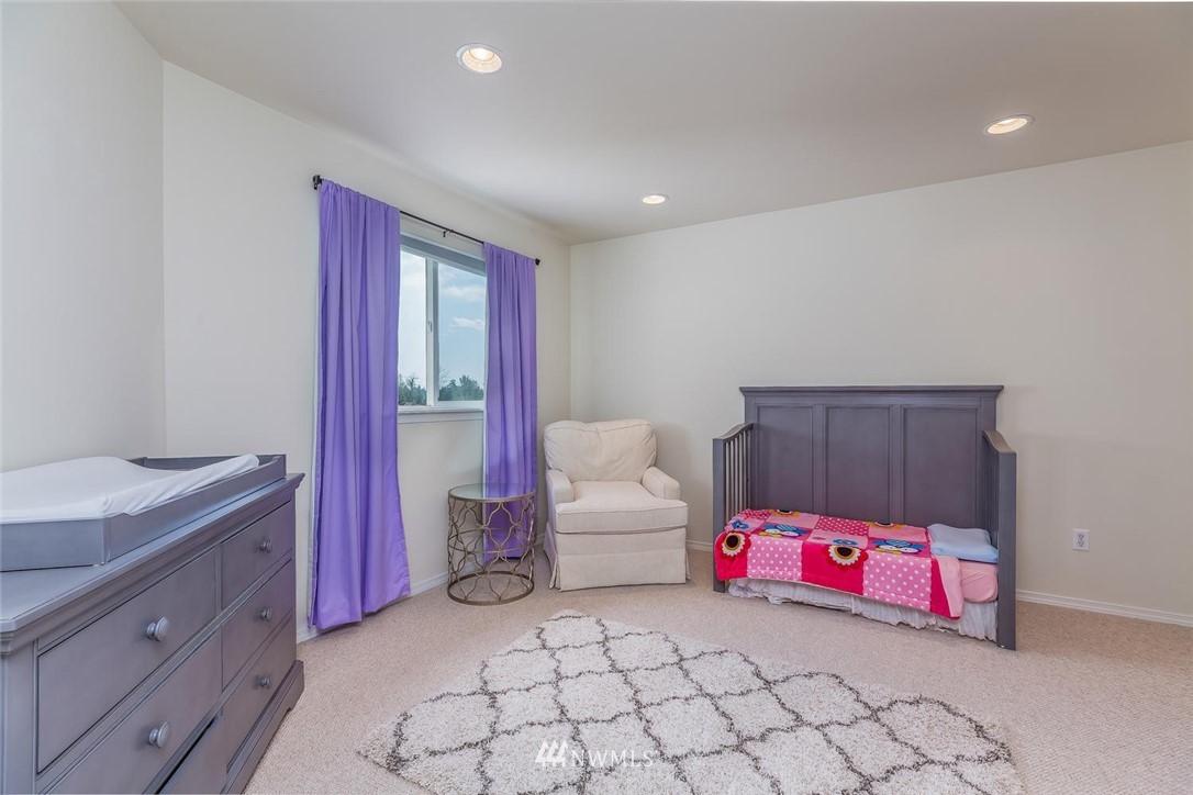 5123 Northeast 4th Court Renton, WA 98059 - Photo 16 of 25 Gallery Image 16
